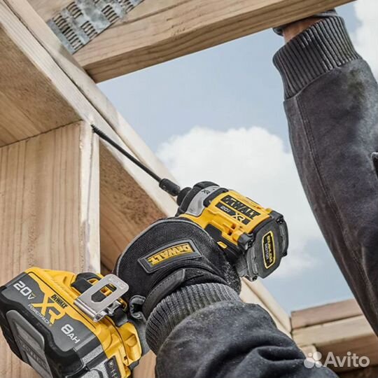 Аккумуляторный винтоверт dewalt DCF860N 20V