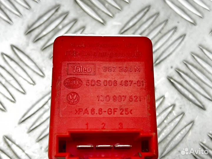 Резистор отопителя Volkswagen Bora A4