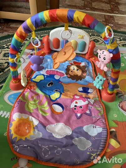 Развивающий коврик с пианино