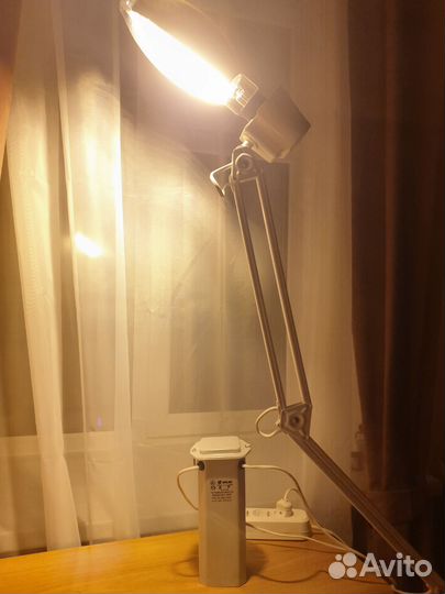 Дроссель с лампой тёплого света