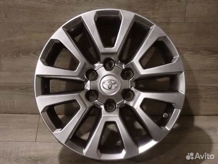 Комплект оригинальных дисков Toyota Prado R18