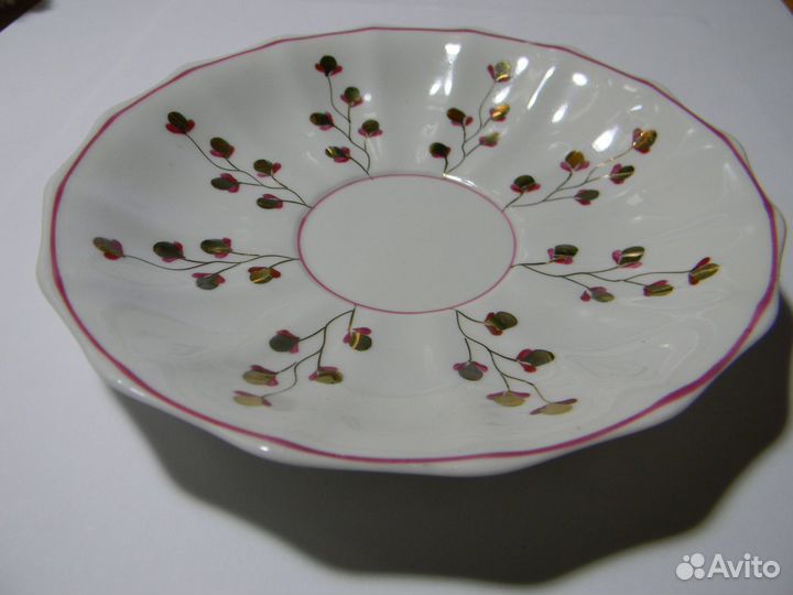 Блюдца фарфоровые дфз 