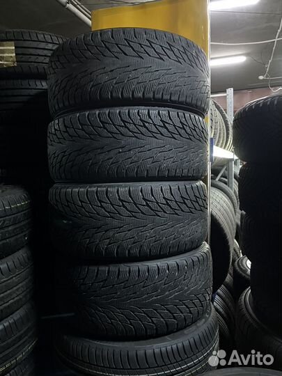Nokian Tyres Hakkapeliitta R2 225/45 R18 и 245/40 R18