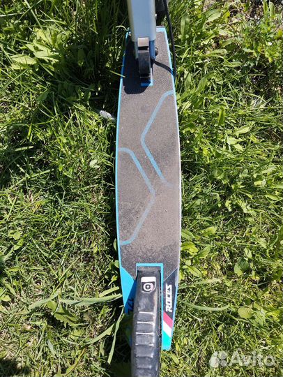 Самокат Roces 175 торг уместен