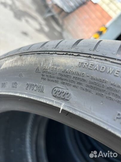 Pirelli P Zero PZ4 285/35 R23 и 325/30 R23