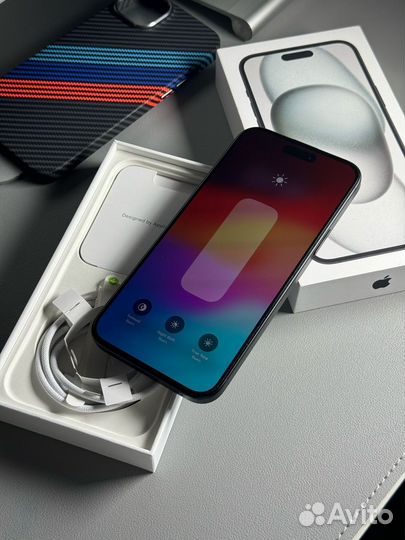 iPhone 15, 512 ГБ