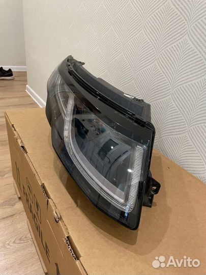 Фара range rover evoque