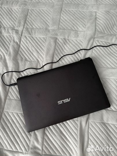 Ноутбук asus