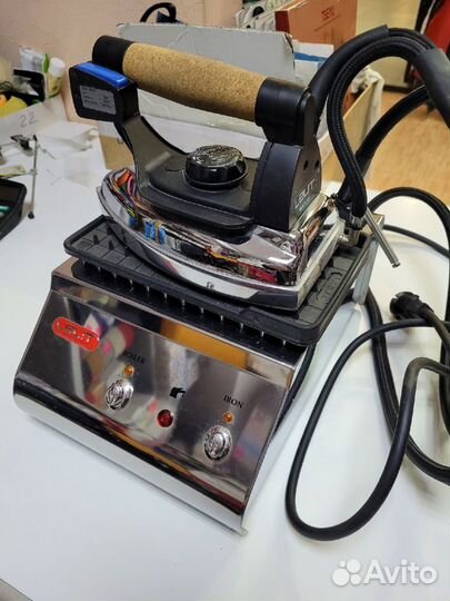 Lelit Парогенератор с утюгом, Италия новый