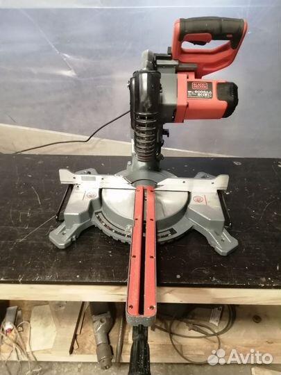 Торцовочная пила с протяжкой