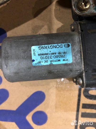 Cтеклоподъемник задний правый Nissan Almera Classi