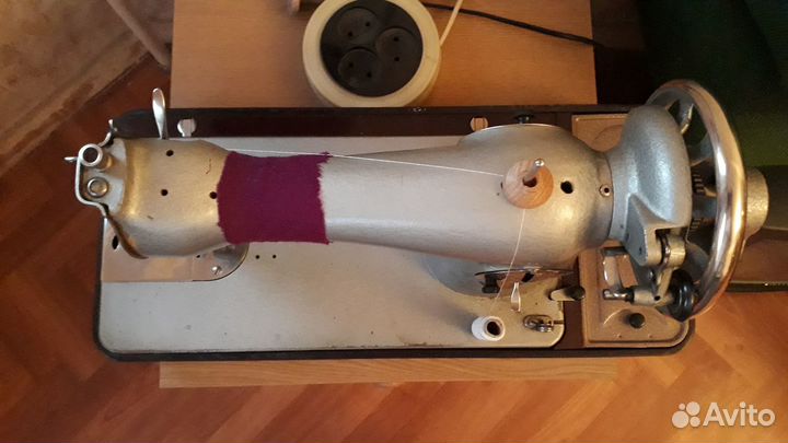 Швейная машинка пмз им. Калинина