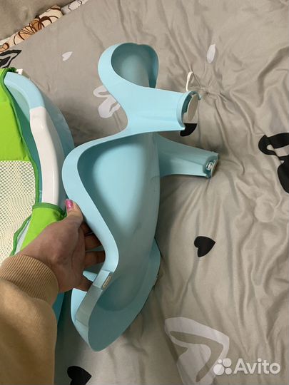 Ванночка для купания с горкой, гамаком и ковшиком