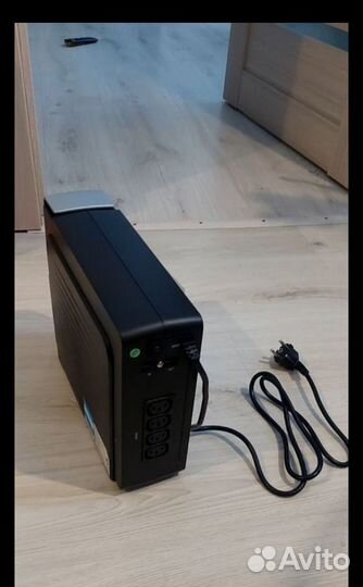Источник бесперебойного питания ippon 1000