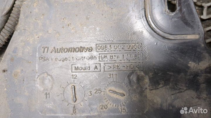 Бак Adblue Peugeot 508, 2011