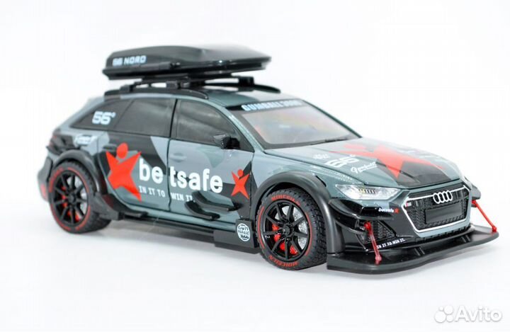 Машинка Audi RS6