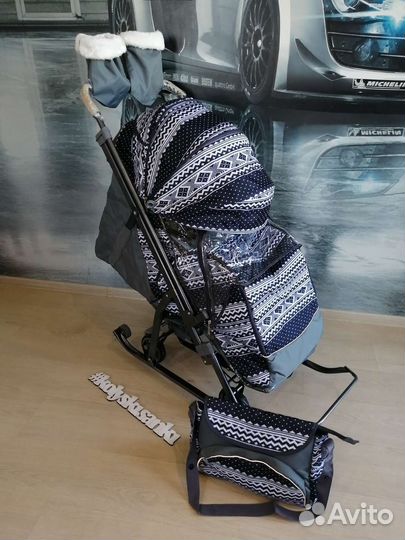 Коляска санки новые