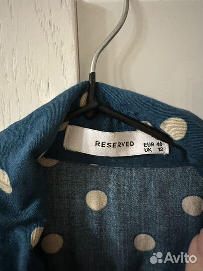 Платье в горошек Reserved