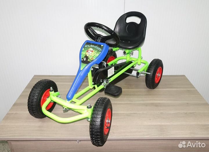 Детский веломобиль F90 Spayder (H10)