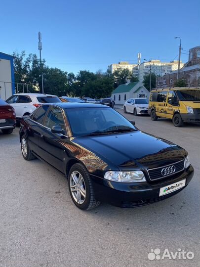 Audi A4 2.8 МТ, 1997, 70 000 км