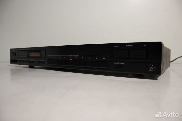 Luxman T-102L Стерео Тюнер Japan