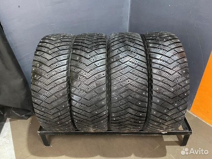 Goodyear Ultragrip Ice Arctic 235/60 R18 107T