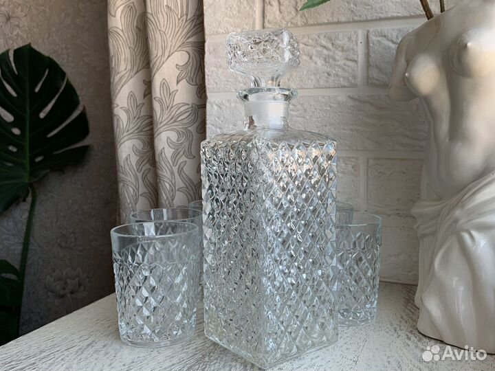 Штоф Crystal Bohemia со стаканами (6 шт)