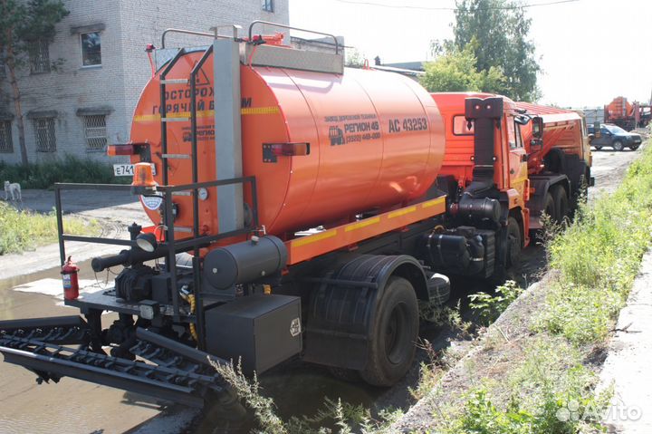 Автогудронатор с системой точного дозирования