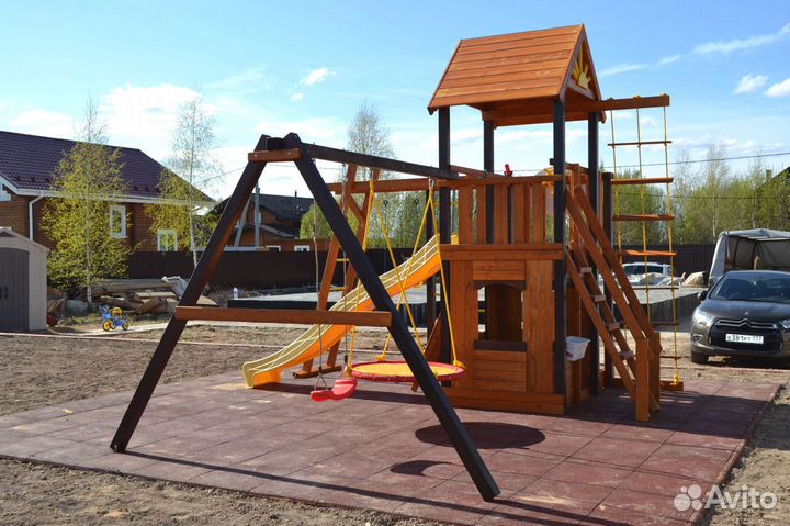 Детская площадки из дерева