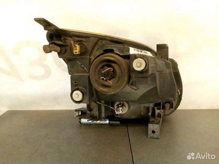 Фара левая правая Suzuki ignis 2004-5 2006г 2007