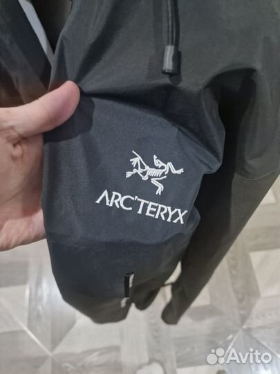 Arcteryx ветровка