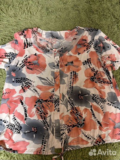 Блузы женские большой размер 64-68