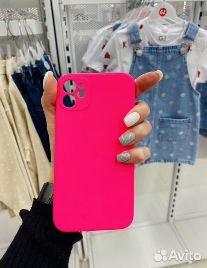 Чехол на iPhone 11