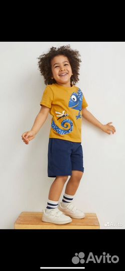Костюм шорты и футболка мальчики 116 110