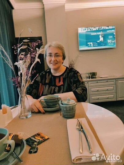 Бабушка на час. Няня на час. Няня-сопровождающая