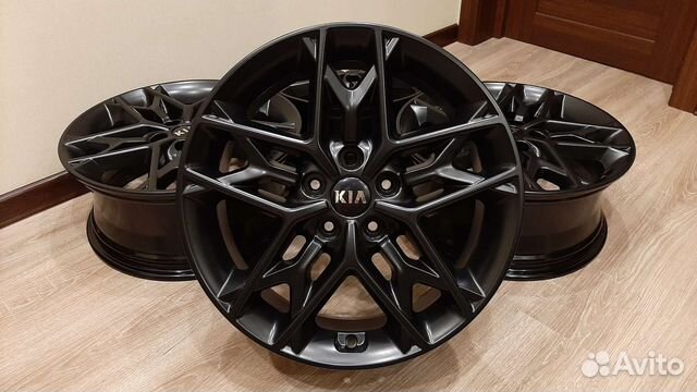 Оригинальные диски Kia Optima R18 комплект купить в Москве | Авито