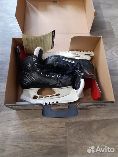 Коньки хоккейные детские bauer varop