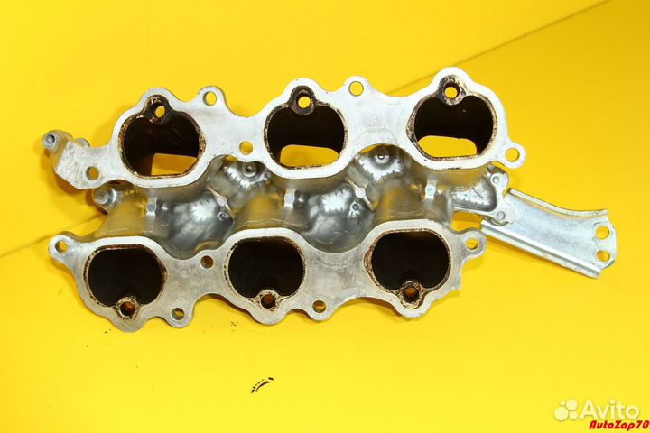 Lexus RX450h Коллектор впускной