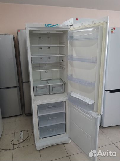 Холодильник Индезит no frost