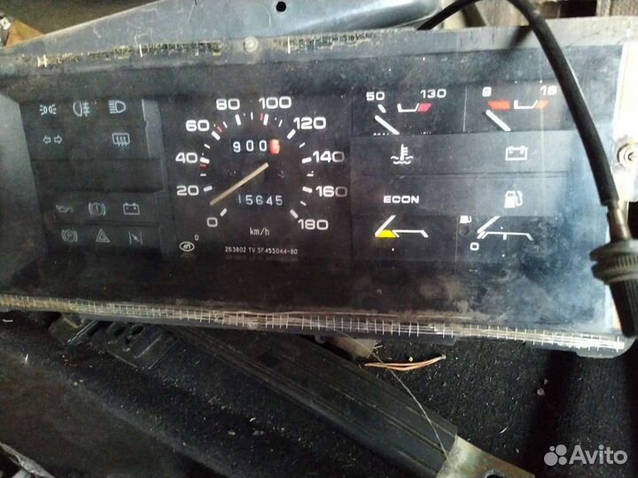 Щиток приборов