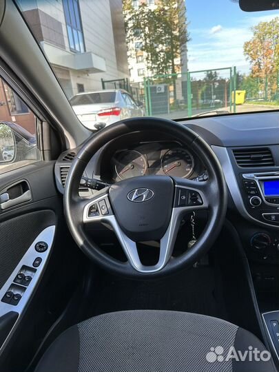 Hyundai Solaris 1.6 AT, 2013, 58 367 км
