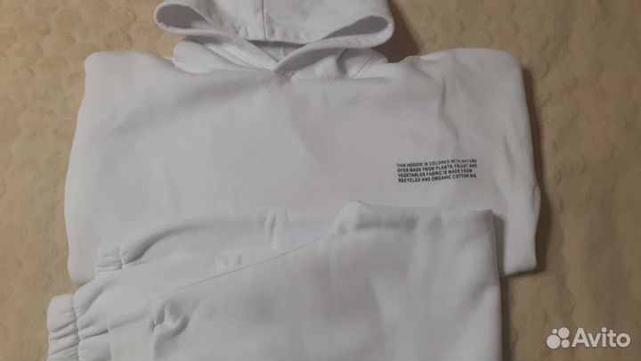 Костюм спортивный