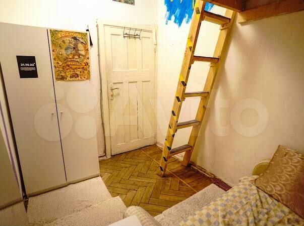 Комната 6 м² в 5-к., 6/7 эт.