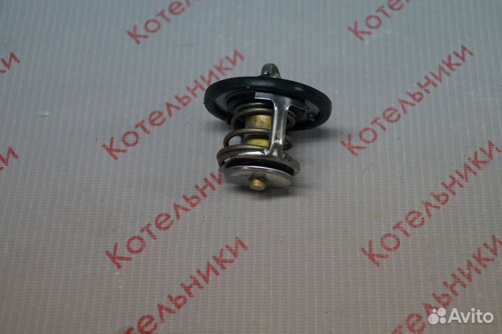 Nissan 21200-9F600 Термостат