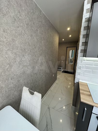 3-к. квартира, 56 м², 1/5 эт.