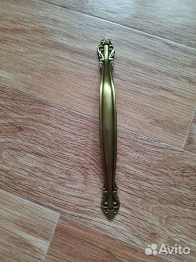 Мебельные ручки