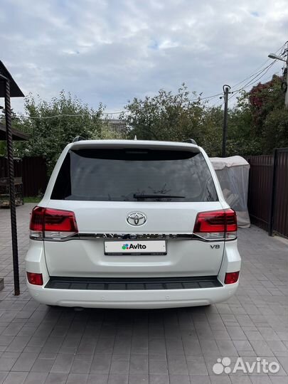 Toyota Land Cruiser 4.5 AT, 2018, 102 000 км