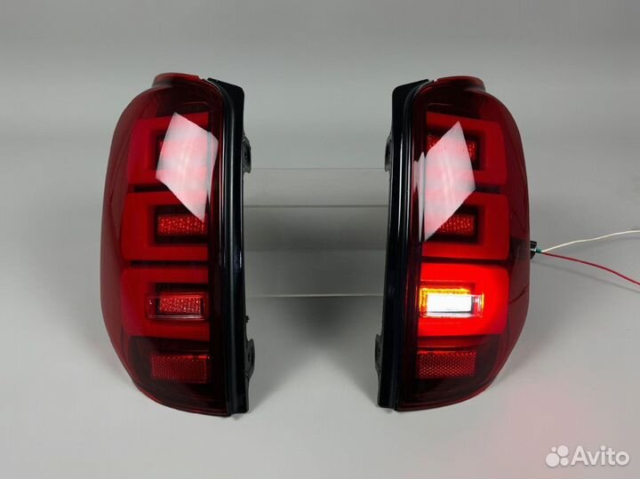 Стопы Mitsubishi L200 06-13г Тюнинг Красные U2485