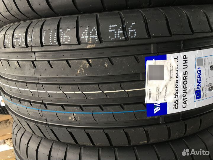 Windforce Catchfors UHP 255/55 R18 109W