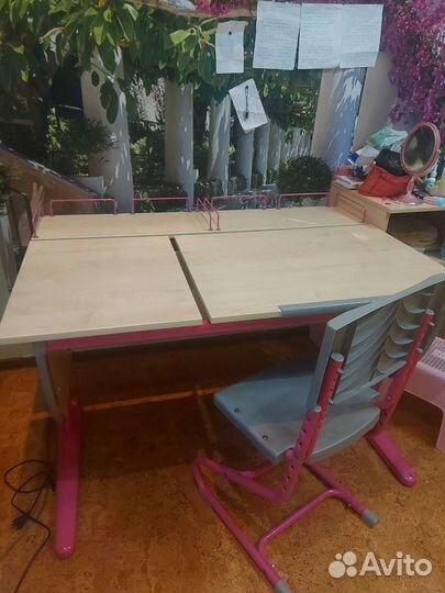 Детский стол и стул для школьника